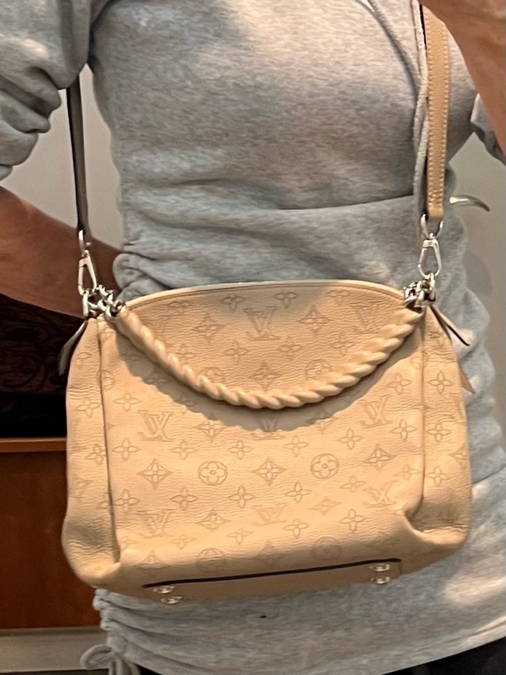 Louis Vuitton Mahina
Babylone Chain bag and wallet